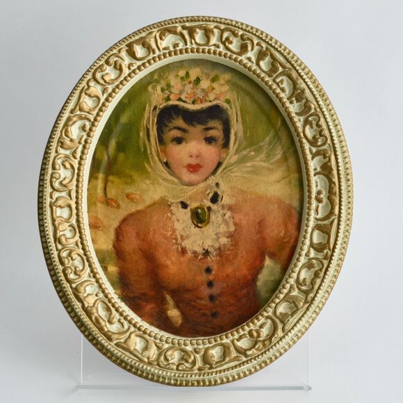 Vintage Gold Ivory Oval Framed Print of Woman Victorian - Picture 1 of 5